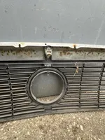 Mercedes-Benz E W124 Maskownica / Grill / Atrapa górna chłodnicy F118