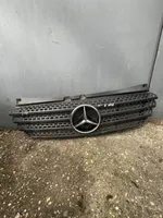 Mercedes-Benz Vito Viano W639 Grille calandre supérieure de pare-chocs avant A6398800185