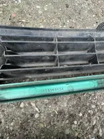 Volkswagen Polo III 6N 6N2 6NF Maskownica / Grill / Atrapa górna chłodnicy 6K5854643A