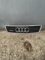 Audi A6 S6 C5 4B Grotelės viršutinės 4B0853651A