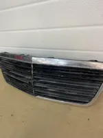 Mercedes-Benz E W210 Maskownica / Grill / Atrapa górna chłodnicy 2108800583