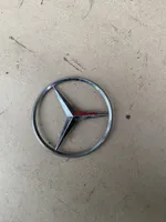 Mercedes-Benz E W210 Emblemat / Znaczek A2087580058