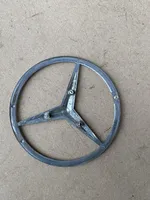 Mercedes-Benz E W210 Logo, emblème, badge 75800058