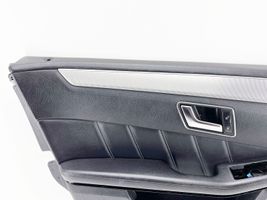 Mercedes-Benz E W212 Rivestimento del pannello della portiera anteriore 