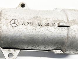 Mercedes-Benz C W203 Supporto di montaggio del filtro dell’olio 