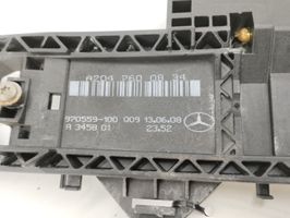 Mercedes-Benz C W204 Takaoven sisäkahva A2047600834