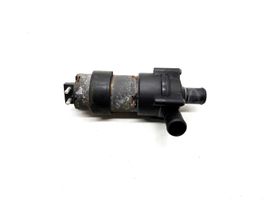 Mercedes-Benz C W203 Pompe à eau de liquide de refroidissement 2038350064