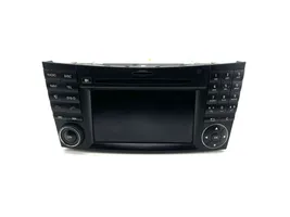 Mercedes-Benz CLS C219 Radio/CD/DVD/GPS-pääyksikkö A2198700194