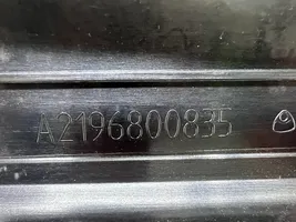 Mercedes-Benz CLS C219 Takaoven kynnyksen suojalista A2196800835