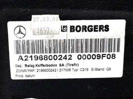 Mercedes-Benz CLS C219 Doublure de coffre arrière, tapis de sol A2196800242