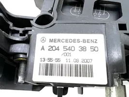 Mercedes-Benz C W204 Skrzynka bezpieczników / Komplet A2045403850