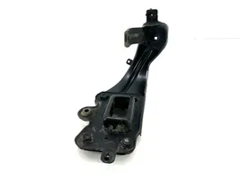 Mercedes-Benz E W211 Soporte para el marco panal de radiador A2113270090