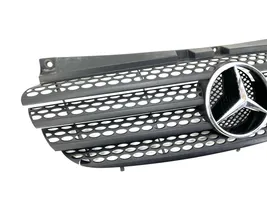 Mercedes-Benz Vito Viano W639 Front bumper upper radiator grill A6398800185