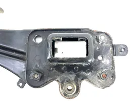 Mercedes-Benz E W211 Soporte para el marco panal de radiador A2113270090