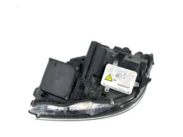 Mercedes-Benz C W204 Lampa przednia A2048204639