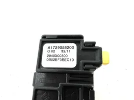 Mercedes-Benz C W204 Lietus sensors A1729058200