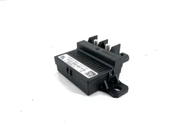 Mercedes-Benz C W204 Relais de charge A0009822023