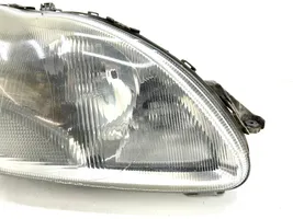 Mercedes-Benz S W220 Lampa przednia A2208200861