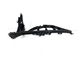 BMW X5 E70 Uchwyt / Mocowanie błotnika przedniego 7157990