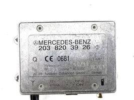 Mercedes-Benz C W203 Module unité de contrôle d'antenne A2038203926