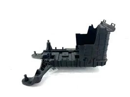 Audi A3 S3 A3 Sportback 8P Battery box tray 1K0915333