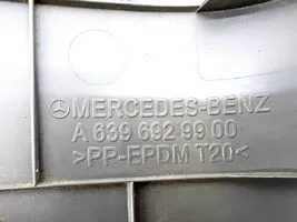 Mercedes-Benz Vito Viano W639 Listwa progowa A6396929900