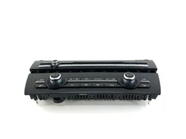 BMW 5 F10 F11 Climate control unit 9233635