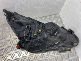 Opel Corsa D Priekinis žibintas 13432889