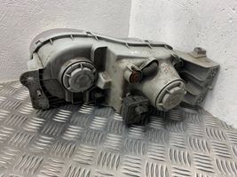 Hyundai Coupe Lampa przednia 1013698