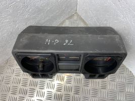Mitsubishi Pajero Compteur de vitesse tableau de bord MB716924