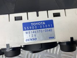 Toyota Avensis T220 Oro kondicionieriaus/ klimato/ pečiuko valdymo blokas (salone) 5590005091