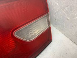 Mitsubishi Galant Lampy tylnej klapy bagażnika 0023230