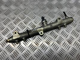 Chrysler Voyager Kraftstoffverteiler Einspritzleiste Verteilerrohr 0445214041