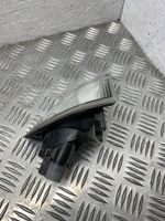 Toyota Avensis T220 Indicatore di direzione del parafango anteriore 019794