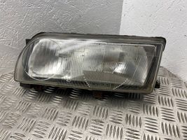 Nissan Primera Lampa przednia 205046