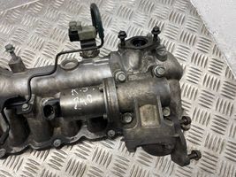 KIA Sorento Intake manifold 