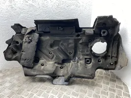 Volvo V70 Variklio dangtis (apdaila) 08653495