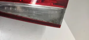 Hyundai i40 Lampy tylnej klapy bagażnika 924043Z001