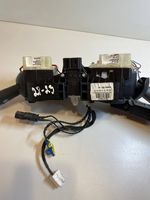 Opel Vivaro Interruptor/palanca de limpiador de luz de giro E10745574