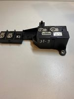 Lexus RX 330 - 350 - 400H Releen moduulikiinnike G924748010