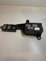 Lexus RX 330 - 350 - 400H Releen moduulikiinnike G924748010