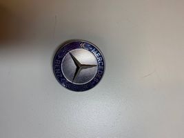 Mercedes-Benz B W245 Mostrina con logo/emblema della casa automobilistica 1298880116