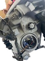 Toyota Hilux (AN10, AN20, AN30) Передняя фара 0821211G9L