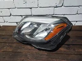 Mercedes-Benz GLK (X204) Lampa przednia A2048201339