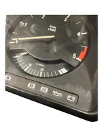 BMW 3 E30 Speedometer (instrument cluster) 1381564