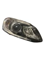 Volvo XC60 Lampa przednia 31395897