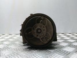 Nissan Almera Ilmastointilaitteen kompressorin pumppu (A/C) 926001M015