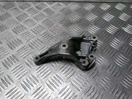 Peugeot 308 A/C compressor mount bracket V758078180