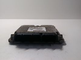 Volkswagen Golf IV Dzinēja vadības bloks 036906014AA