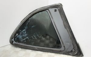 Subaru B9 Tribeca Fenêtre latérale avant / vitre triangulaire 